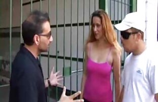 XXX Grandes pezones marrones mientras amamanta video de mi madrastra Webcam Comp.