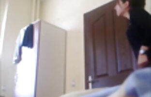 XXX Latina caliente follando con madrastra tetona bragas juego