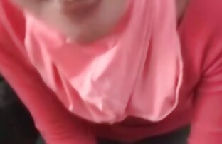 XXX Amateur sexo anal con la madrastra se masturba y sale en voz alta-daddi