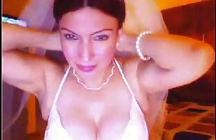 XXX Tetona natural madrastra cojiendo madura madre con hambre coño
